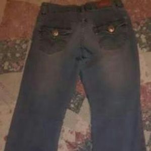 Girls size 12 Levis flap pocket